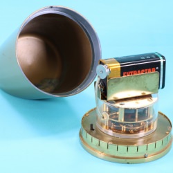 Omega de Mesa ROCKET Electro Mecánico