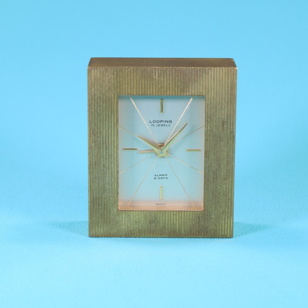 Looping Reloj Alarma