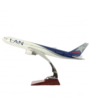 Maqueta Avión LAN