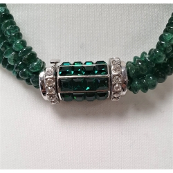 Collar bisuteria piedras verdes