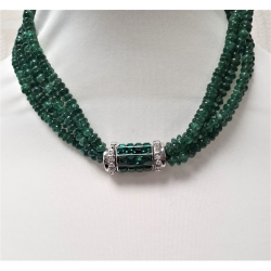 Collar bisuteria piedras verdes