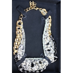 Collar Chanel