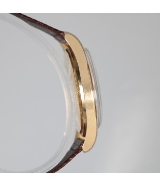 Universal Geneve Polerouter Oro